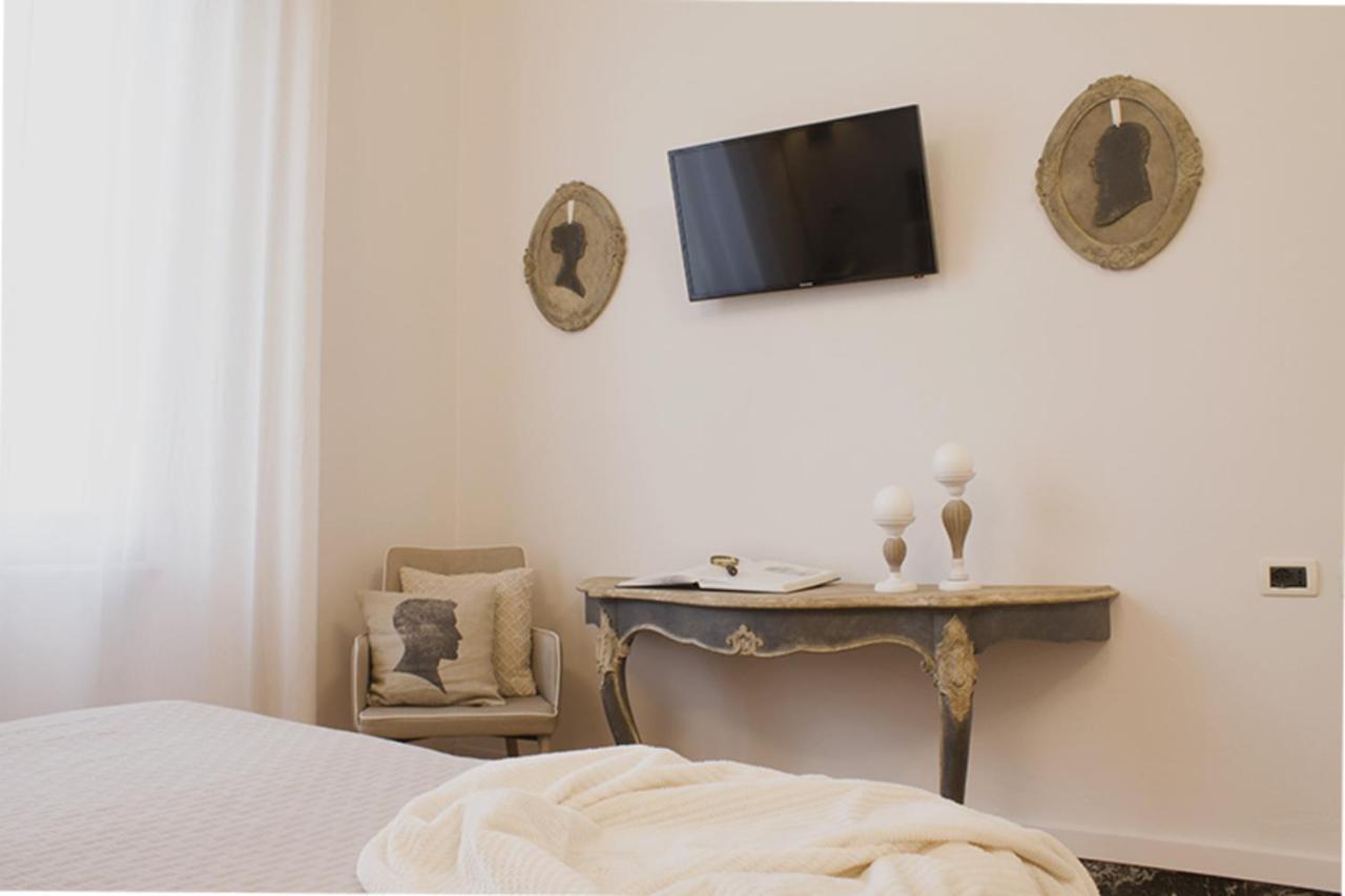 Accanto Al Centro B&B Prato  Zewnętrze zdjęcie